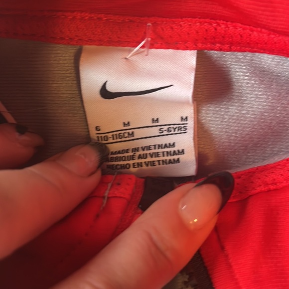 NWT Nike track jacket, kids track suit jacket, Nike lightweight jacket, full zip - Picture 4 of 5